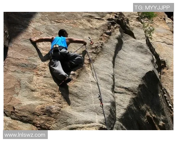 攀岩巨献：探秘西安攀岩队的战术